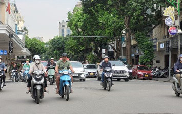 Hà Nội thí điểm cấm xe máy xăng theo giờ tại lõi Hoàn Kiếm: Người dân bớt lo, nhưng vẫn trăn trở