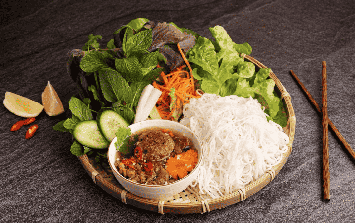Loạt món ngon “ăn là nhớ” khi tới Hà Nội dịp lễ 30/4 – 1/5: Từ tinh hoa phố cổ đến ẩm thực đường phố khiến du khách mê mẩn