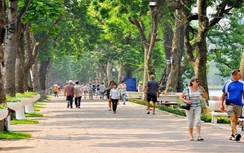 Thời tiết Hà Nội 3 ngày tới: Thủ đô giảm sâu nhất bao nhiêu độ khi gió mùa Đông Bắc tràn về?