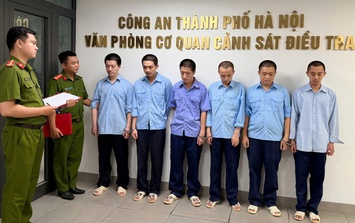 Giá phải trả cho nhóm đối tượng người nước ngoài buôn lậu 300kg vàng trị giá 1.200 tỷ đồng về Việt Nam