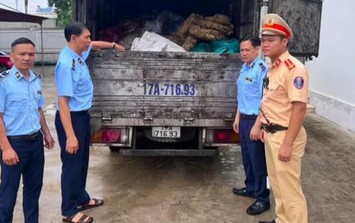 Ngăn chặn hơn 2 tấn mỡ lợn bốc mùi hôi thối chuẩn bị đưa ra thị trường
