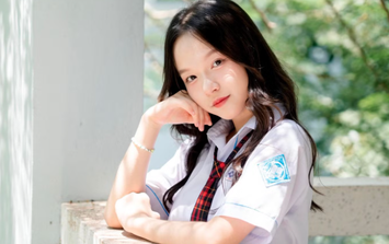 Điều ít biết về profile của nữ sinh trường Quốc học Huế là đại biểu trẻ nhất Đại hội Đoàn toàn quốc lần thứ XIII
