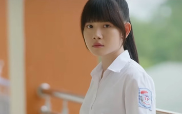 Khuê mất phong độ học tập, Tuyết Lan bị bạn trong lớp tẩy chay