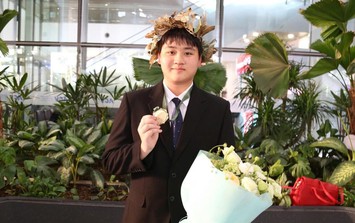 Điều nuối tiếc của chàng trai vừa giành Huy chương Vàng Olympic Vật lý quốc tế