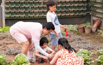 Tuấn Hưng khéo dạy con