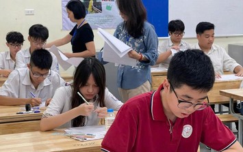 Thi vào lớp 10 chỉ Toán, Văn: Bỏ môn thi thứ 3 có giảm áp lực?