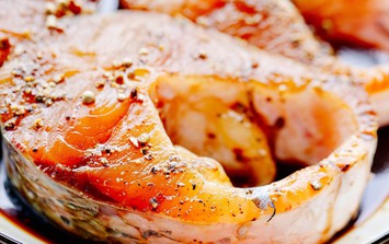 Thêm thứ nước giải khát này vào món cá kho vừa không tanh, màu đẹp, hao cơm mà không tanh