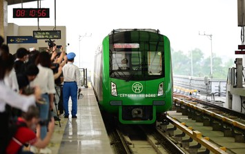 Người dân, du khách nhận vé xe buýt, tàu điện miễn phí trong 5 ngày nghỉ lễ 2/9 như thế nào?