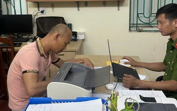 Hưng Yên: Khởi tố gã đàn ông 45 tuổi dâm ô với 2 bé gái