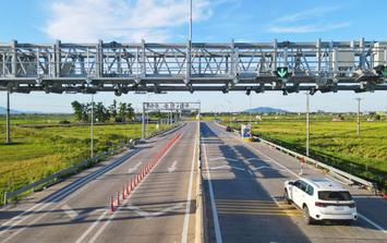 Cao tốc Hà Nội – Hải Phòng sắp có làn đường riêng để vượt xe