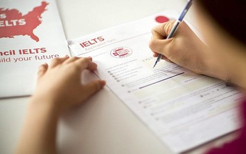 Xét tuyển đại học từ năm 2027 sẽ bỏ điểm cộng IELTS?