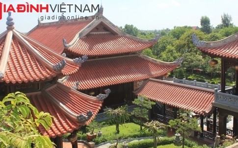 Nhà gỗ "như phủ Hoà Thân" của đại gia xứ Nghệ