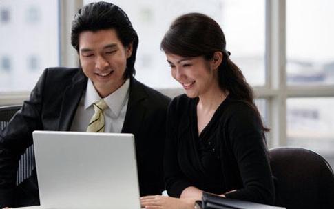 Nói 'không' với tình công sở