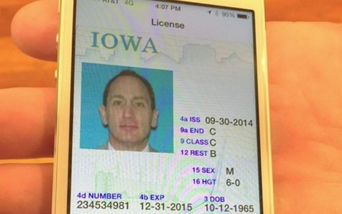 Mỹ sắp dùng smartphone để thay giấy phép lái xe