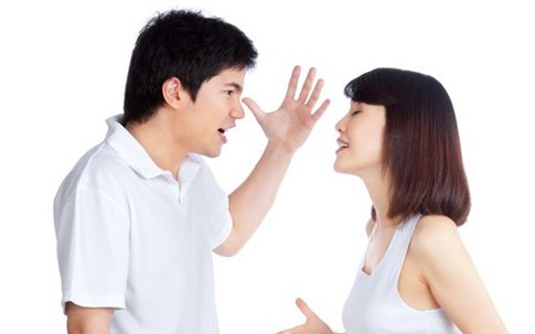 Vợ cao tay kéo chồng khỏi cơn “say nắng” tình cũ