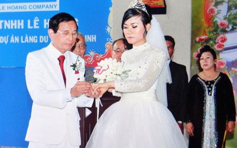 Cuộc đời sóng gió và bí mật về 6 bà vợ của đại gia Lê Ân