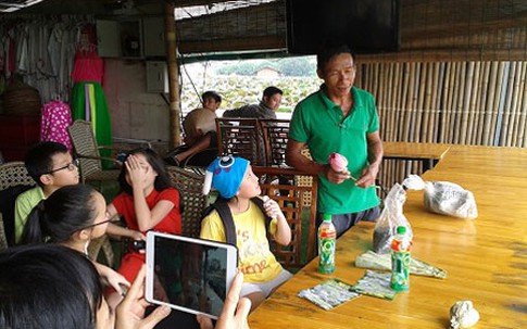 Giới trẻ bỏ bar, mê trà sen Tây Hồ