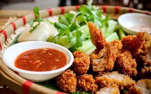 Những món quà vặt dưới 10.000 đồng nóng hổi mùa thu