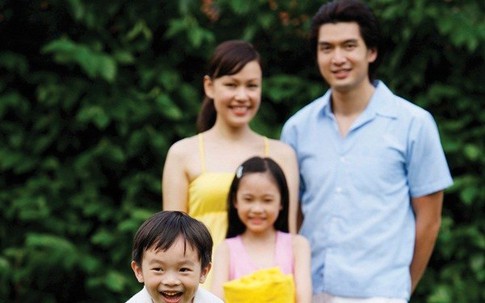 7 bí quyết dạy con nhàn tênh của cha mẹ Pháp