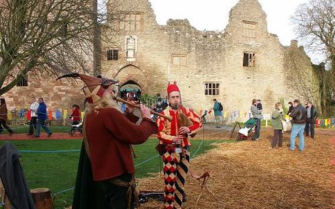 6 khu chợ giáng sinh kỳ quặc nhất thế giới