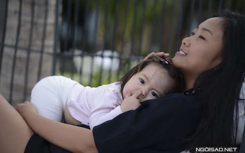 Đoan Trang bình yên bên con gái yêu