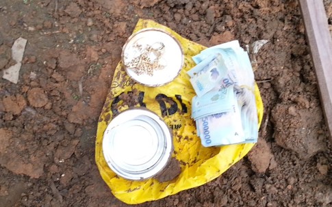 Giết bạn đồng tính, lấy tiền nuôi vợ sinh nở