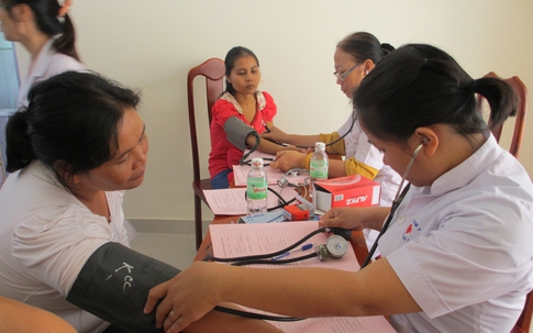 Tổng cục Dân số-KHHGĐ: Tập huấn que cấy tránh thai Femplant 18 tỉnh miền Trung – Tây nguyên