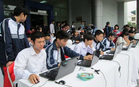 Đại học… “click chuột”