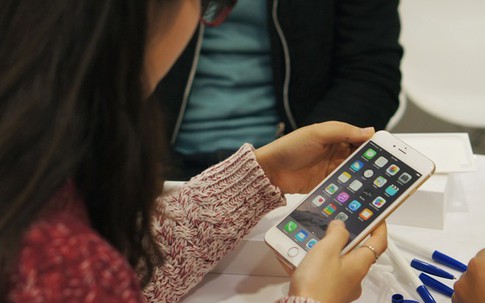 Người Việt thích iPhone 6 Plus bậc nhất thế giới