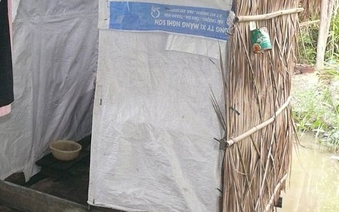 Cô gái thiểu năng bị hãm hại trong ngôi nhà vắng chủ