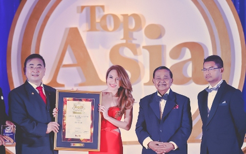 Mỹ Tâm hạnh phúc nhận giải “Huyền thoại âm nhạc châu Á” tại Malaysia