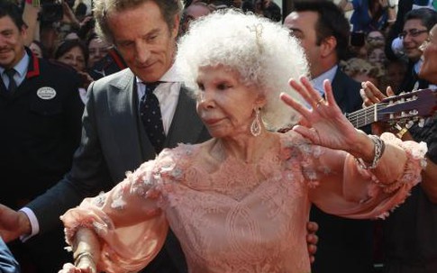 Kết hôn lại không bao lâu, nữ công tước giàu nhất Tây Ban Nha qua đời