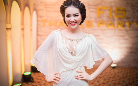 Á hậu Thụy Vân làm giám khảo chung kết “Nhí tài năng”