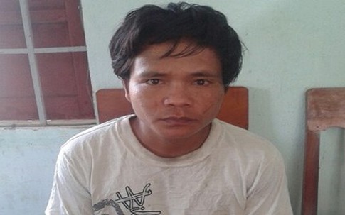 Nghịch tử giết cha vì nghi ngờ dan díu với vợ mình