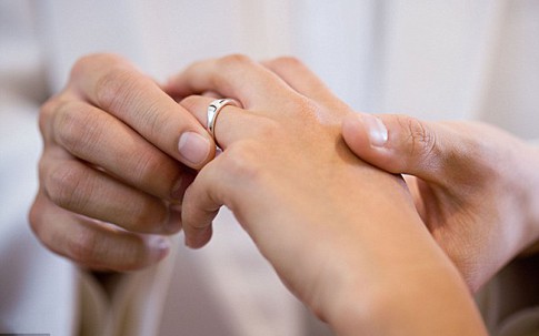 Không thể đến với nhau