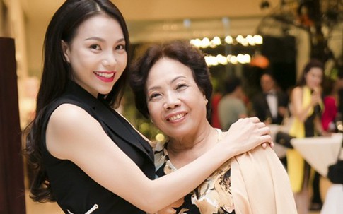 Sao Việt tậu nhà, xế hộp đầu năm