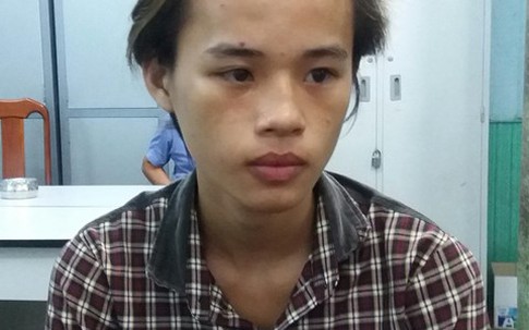 Thiếu phụ quật ngã 3 tên cướp như phim hành động