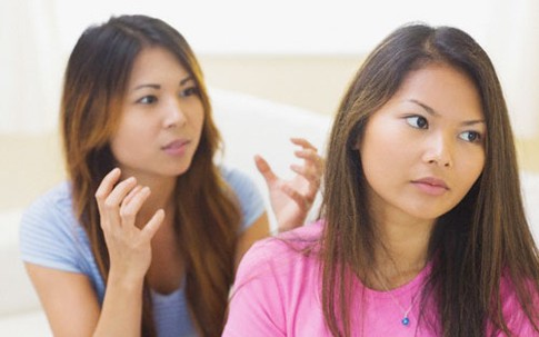 Cách giúp bạn thấy thoải mái khi ghét một người
