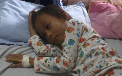 Bé gái ung thư máu chờ "án tử" đã qua đời