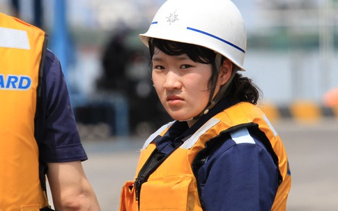 Những “bóng hồng” xinh đẹp trên tàu Cảnh sát biển Nhật Bản tới Đà Nẵng
