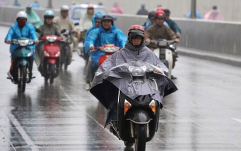Nắng nóng kèm mưa rào trong dịp nghỉ lễ 30/4