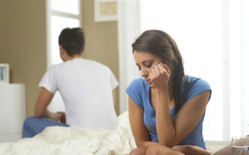 Ly hôn vì đống bát bẩn