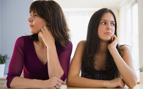 Cuộc chiến "thâm cung" giữa chị em dâu