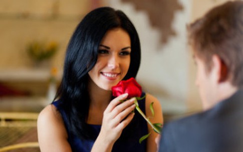 Đàn ông chỉ dám yêu phụ nữ thông minh trên lý thuyết