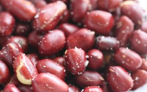 Những người tuyệt đối không được ăn lạc vì rất độc