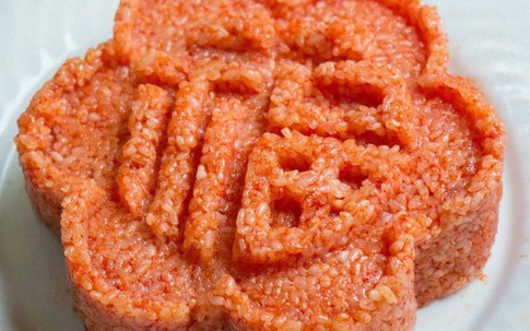 Cách nấu xôi gấc bằng nồi cơm điện nhanh mà ngon