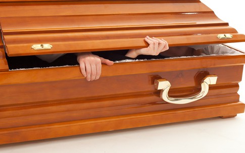 Ly kỳ những vụ người chết sống lại