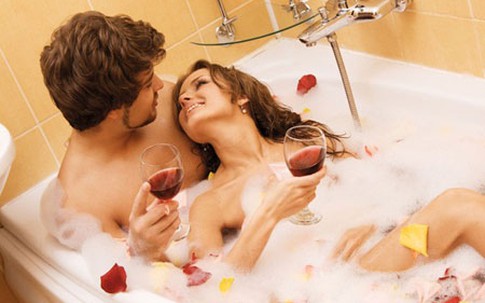 5 điều cần tránh trước và sau khi "yêu"