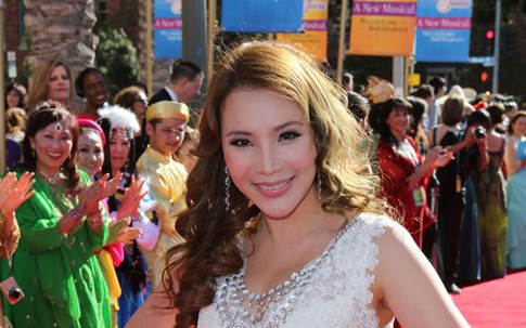 Hồ Quỳnh Hương diễn nhạc kịch tại Mỹ