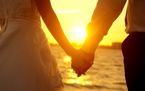 Hãy giúp người, người sẽ giúp mình